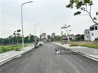 Lô góc, đấu giá bình minh  mễ sở, 73m2, mặt tiền 5m, đường 13.5m. giá 3.x tỷ 0967 635 ***