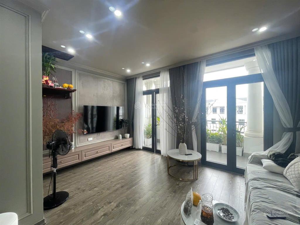 Bán cắt lỗ căn tmdv ngay gần vincom