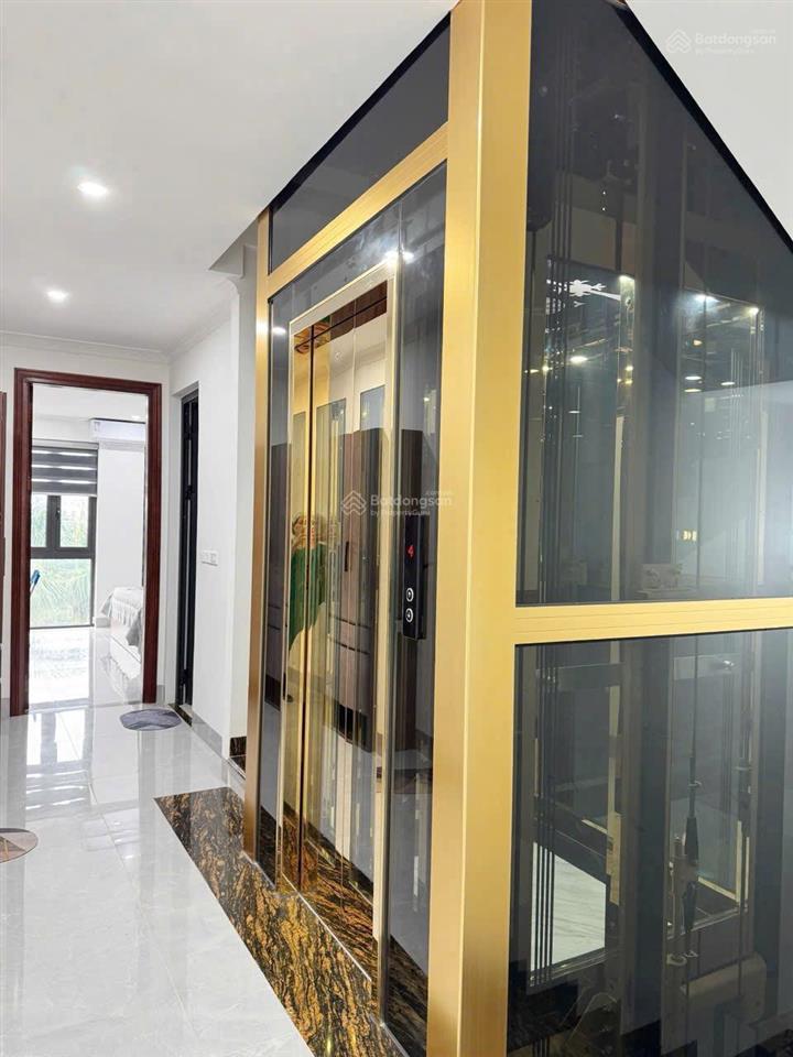 Chủ nhà cắt lỗ căn thời đại 81m2 full nội thất và thang máy