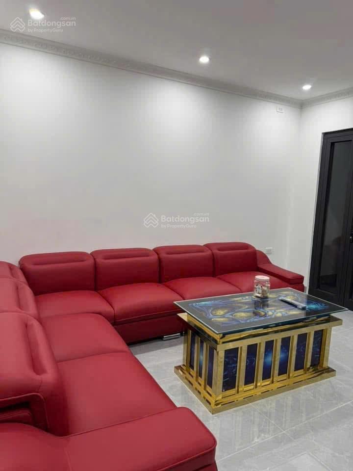 Chủ nhà cắt lỗ căn thời đại 81m2 full nội thất và thang máy