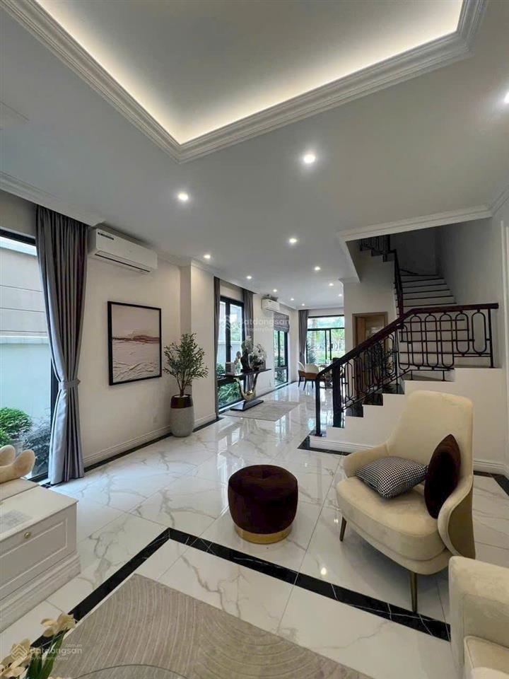 Chủ nhà cắt lỗ cực sâu gần 20 tỷ căn song lập ngọc trai ocp2