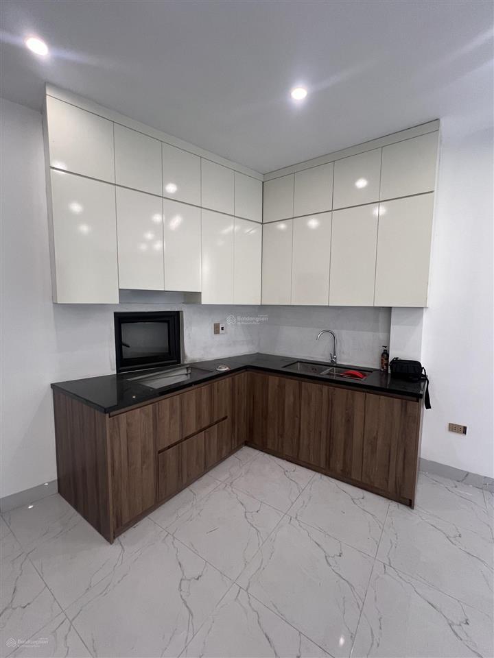 Nhà đẹp ngọc hồi  40m2  4 tầng  sđcc