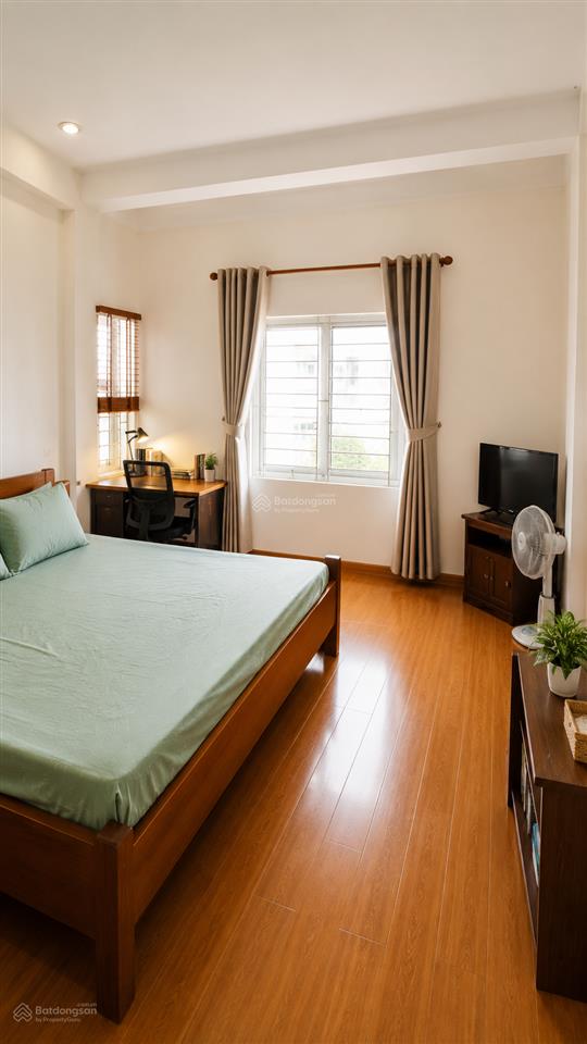 Nhà đại thanh 16/25m2  5 tầng  lô góc  ô tô đỗ cửa  sđcc  tc hơn 3 tỷ