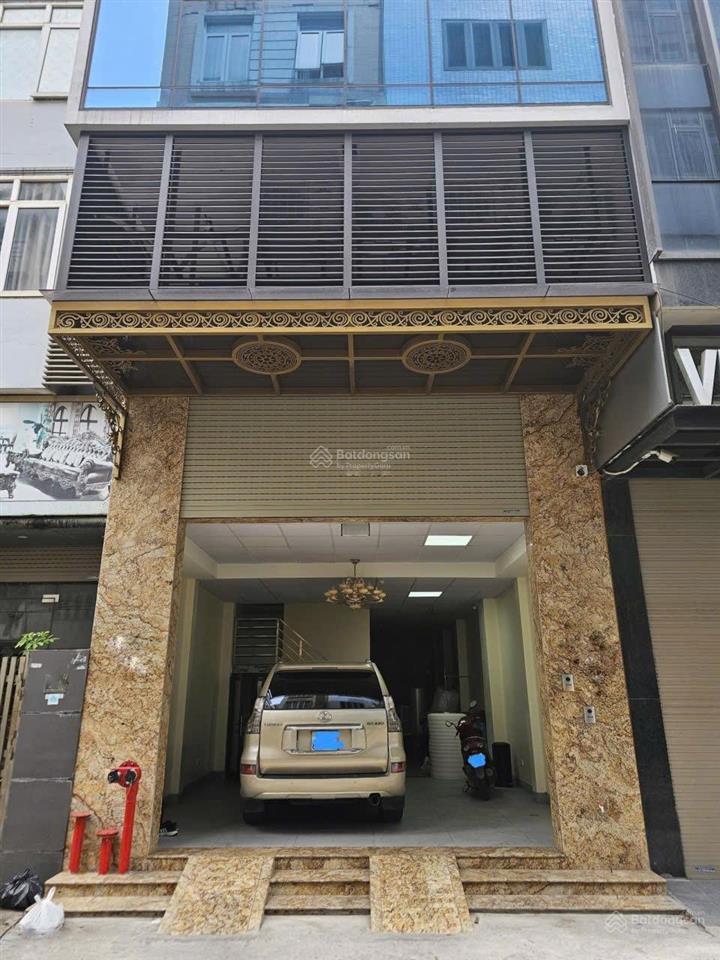 Cho thuê tòa nhà dịch vụ văn phòng 120m  thông sàn  kinh doanh  ô tô vào nhà