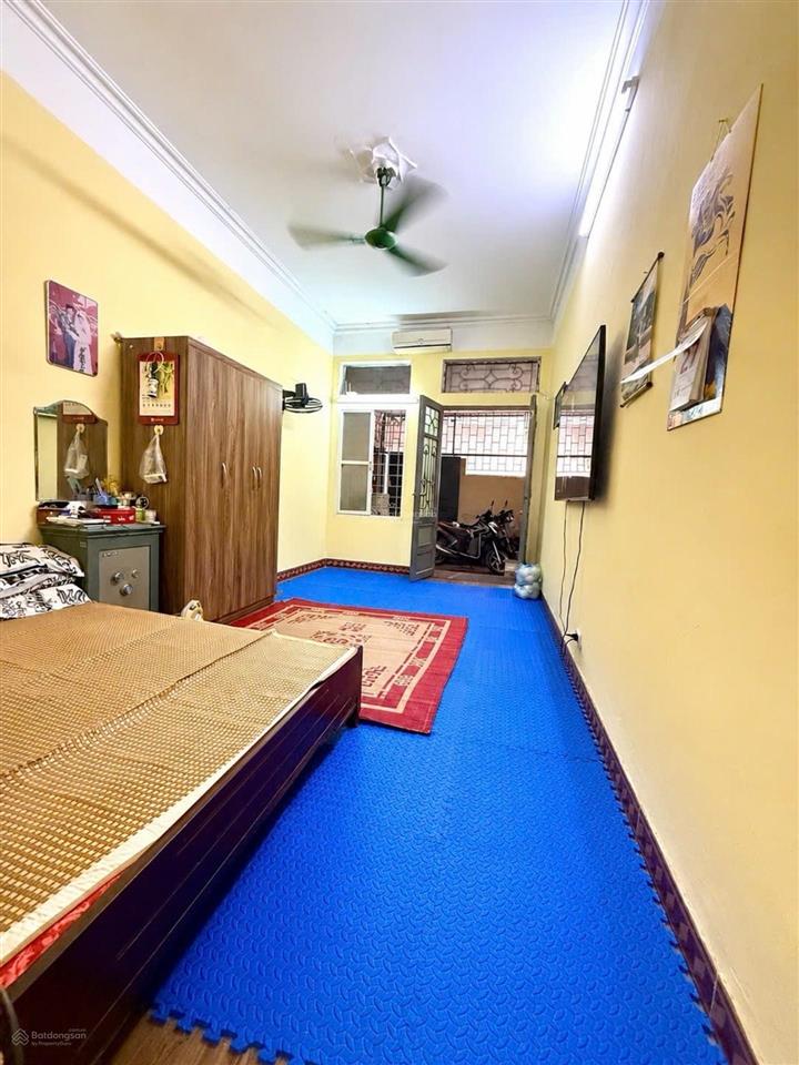 Nhà phân lô quân đội  ô tô đỗ cửa  bán đất tặng nhà  tc 10 đồng