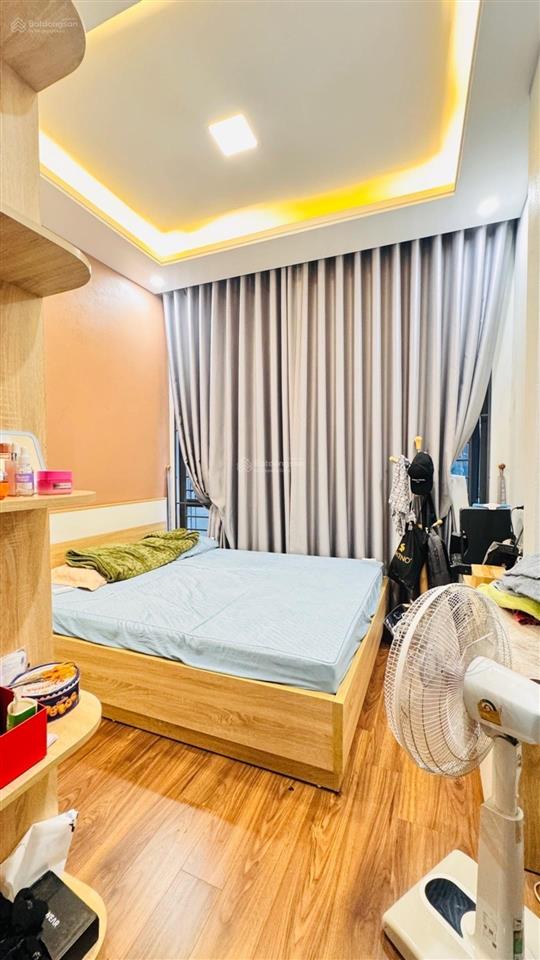 Bán nhà giải phóng 35m2 x 4t, 10m ra phố, đối diện bv bạch mai, chủ hạ sốc 7.7 tỷ