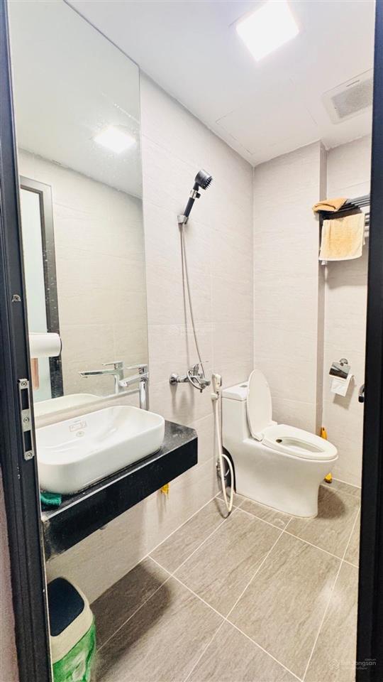 Bán nhà giải phóng 35m2 x 4t, 10m ra phố, đối diện bv bạch mai, chủ hạ sốc 7.7 tỷ