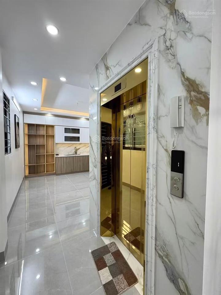 Nhà ngọc hồi 43m  6 tầng  thang máy  sđcc  tc 8 tỷ