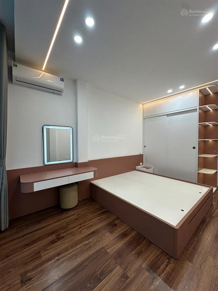 Căn nhà 4 tầng  dân xây  ô tô gần  ngọc hồi tt thanh trì  nhỉnh 5 tỷ.