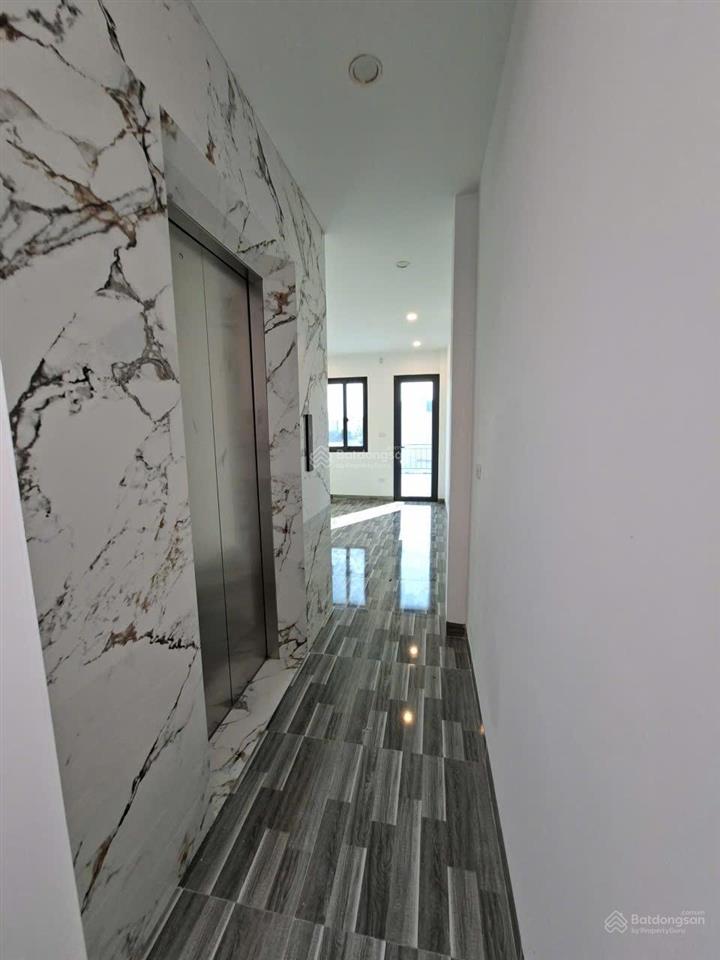 Nhà ngọc hồi  tt thanh trì 43m  6 tầng  thang máy  sđcc  8.39 tỷ