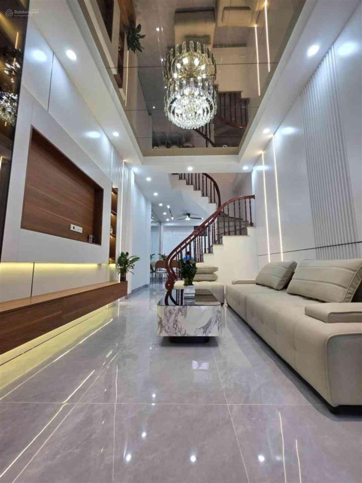 Bán nhà nguyễn trãi 36/40m  4 tầng  kinh doanh  ô tô đỗ cửa  tc 7 tỷ
