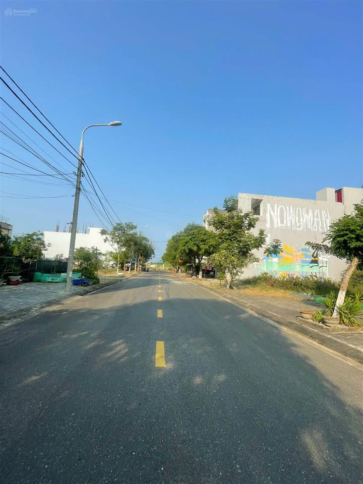 Bán đất sơn thủy đông 2, giá ưu đãi 7,5 tỷ, 90m2, view đẹp