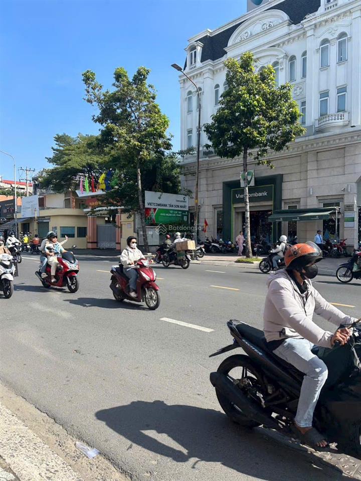 Bán nhà mt phan văn tri f5 gv giá 23 ty  đối diện city land dt 4*23