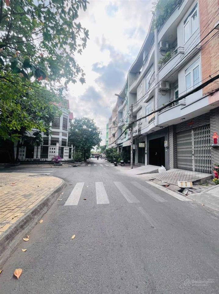 Bán nhà kdc bông sao, đường tạ quang bửu, p5, quận 8. 64m2, ngang 4m, 4 tầng, nhỉnh 12 tỷ