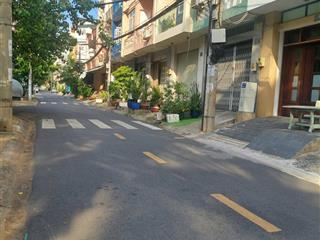 Bán nhà kdc p5, q8. đường tạ quang bửu. ngang 4m, 4 tầng. nhỉnh 10 tỷ. sát bên công viên sạch đẹp.