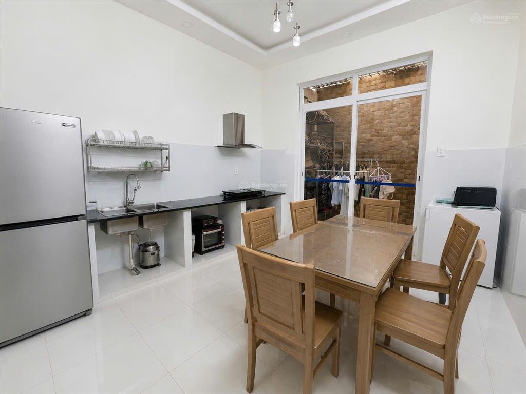 Bán nhà mặt tiền phạm thế hiển (p5, q8). diện tích lý tưởng + nở hậu tài lộc 5mx26m cho chủ mới