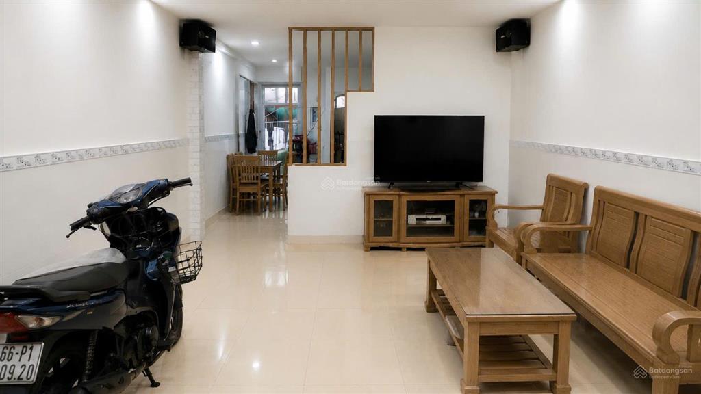 Bán nhà mặt tiền phạm thế hiển (p5, q8). diện tích lý tưởng + nở hậu tài lộc 5mx26m cho chủ mới