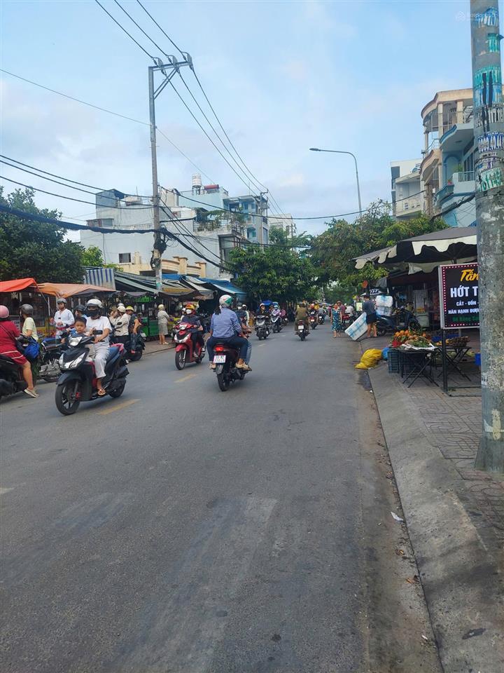 Bán nhà mặt tiền chợ bông sao giao bùi minh trực, q8. 160m2, kinh doanh sầm uất. xây dựng cao tầng