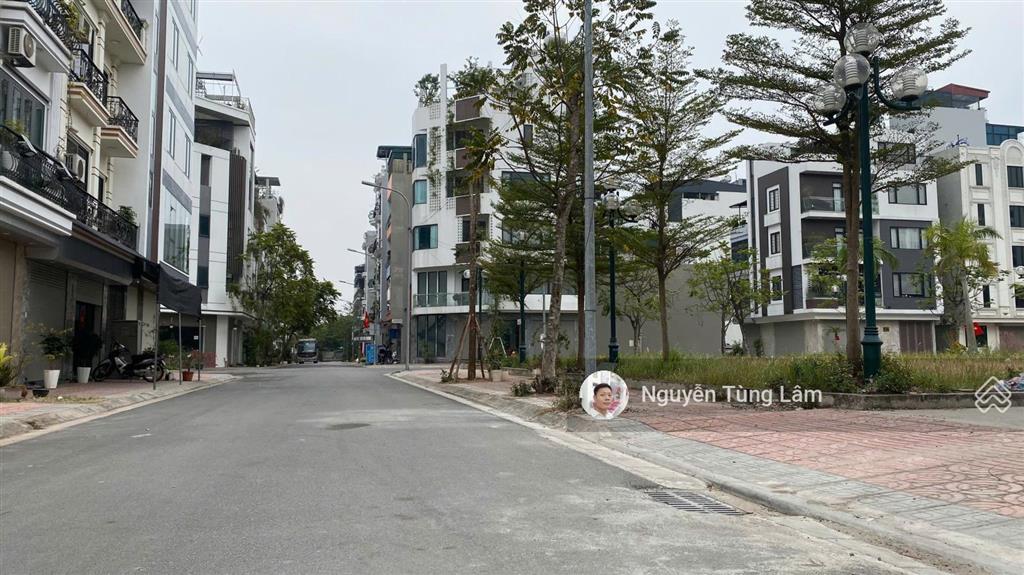 Bán đất tái định cư ngọc thụy 60 m2 mặt tiền 4.7m 2 thoáng đường 12m giá tốt