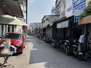 Mt đường số 2 gv  nhà đẹp ở ngay  3 tầng  hxh thông  5tỷ (tl)