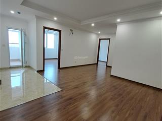 Cắt lỗ căn góc 96m23pn2vs park 1. giá 5.650 bao phí sang tên sổ.