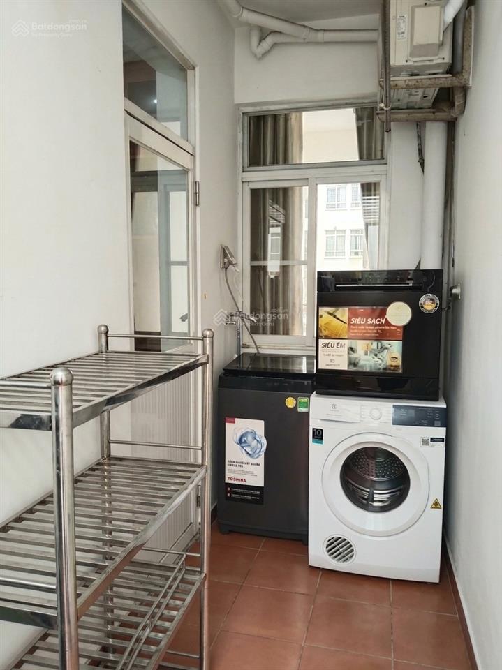 Bán căn hộ chung cư sky garden 3, 6 tỷ (còn tl), 71 m2, 3pn, 2wc, ở tân phong, q7, tp.hcm