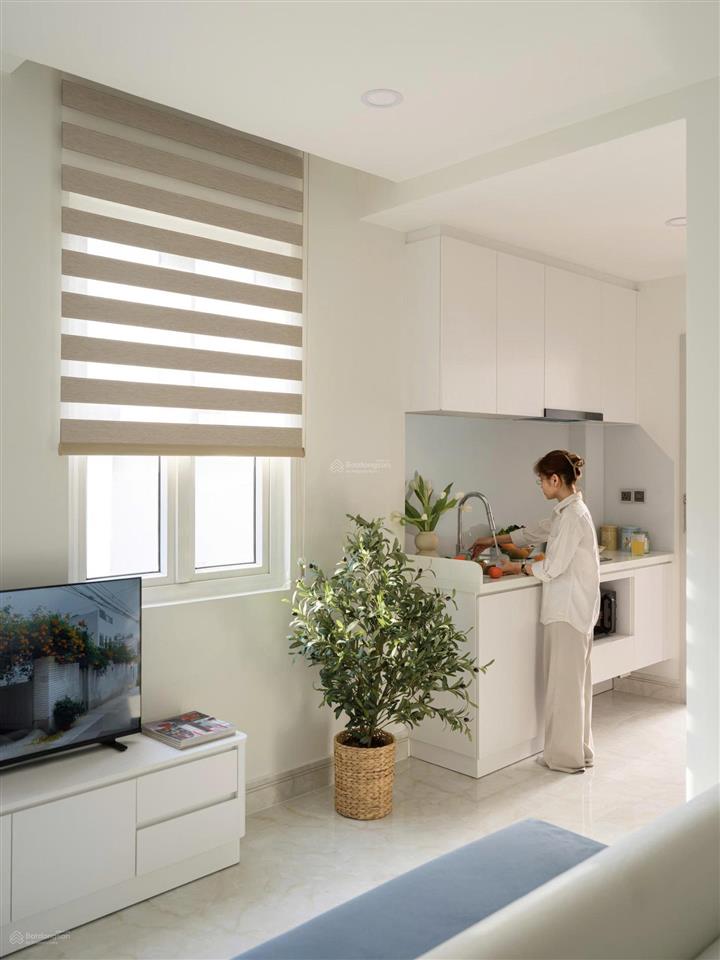 [cho thuê] hiếm có chdv studio 30m2 tại 85 thạch thị thanh, tân định, q1, tp.hcm, 23 triệu vnd