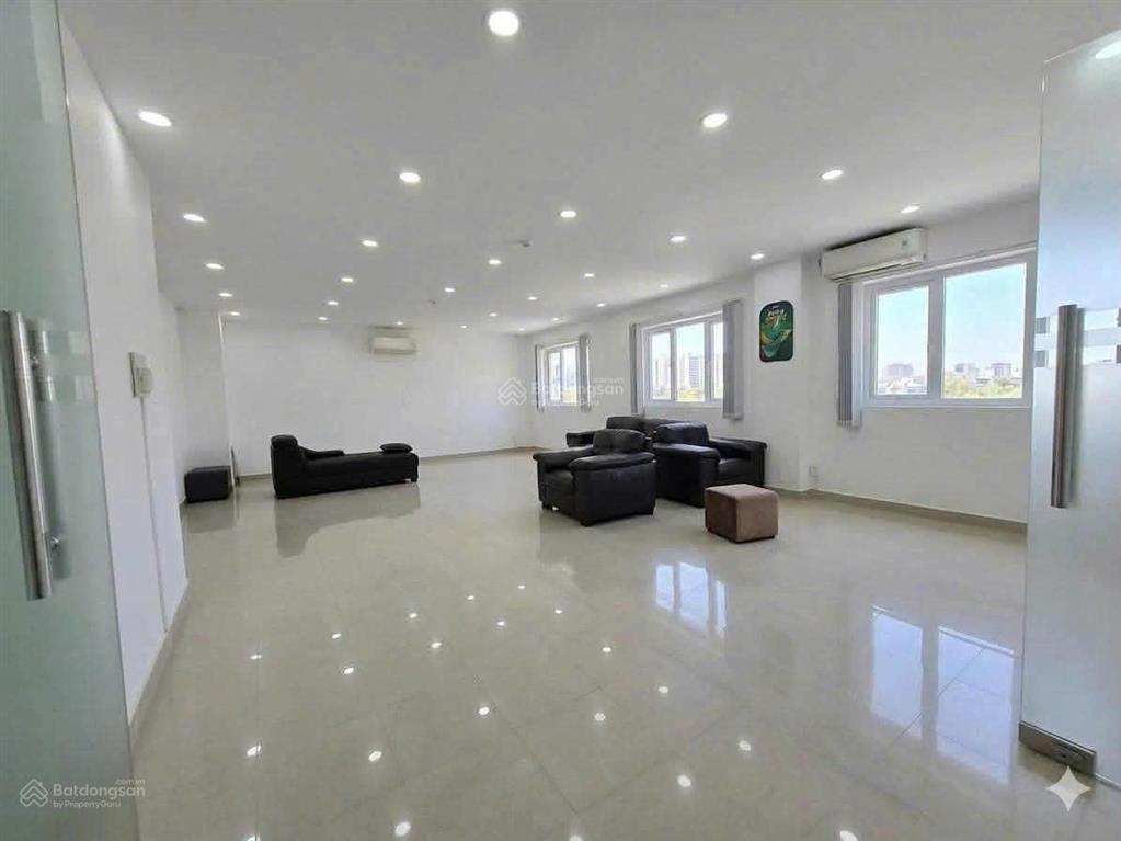 Cho thuê mặt bằng đẹp tại nguyễn thị thập, tân phú, quận 7, tp.hcm, 55 triệu, 169m2