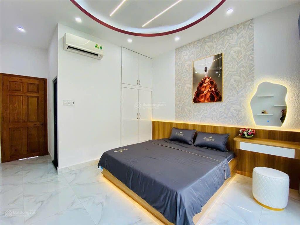 Hot! nhà đẹp hẻm xe tải 3tỷ580 đ.phạm văn chiêugv 60m2 shr công chứng trong ngàypháp lý chuẩn.