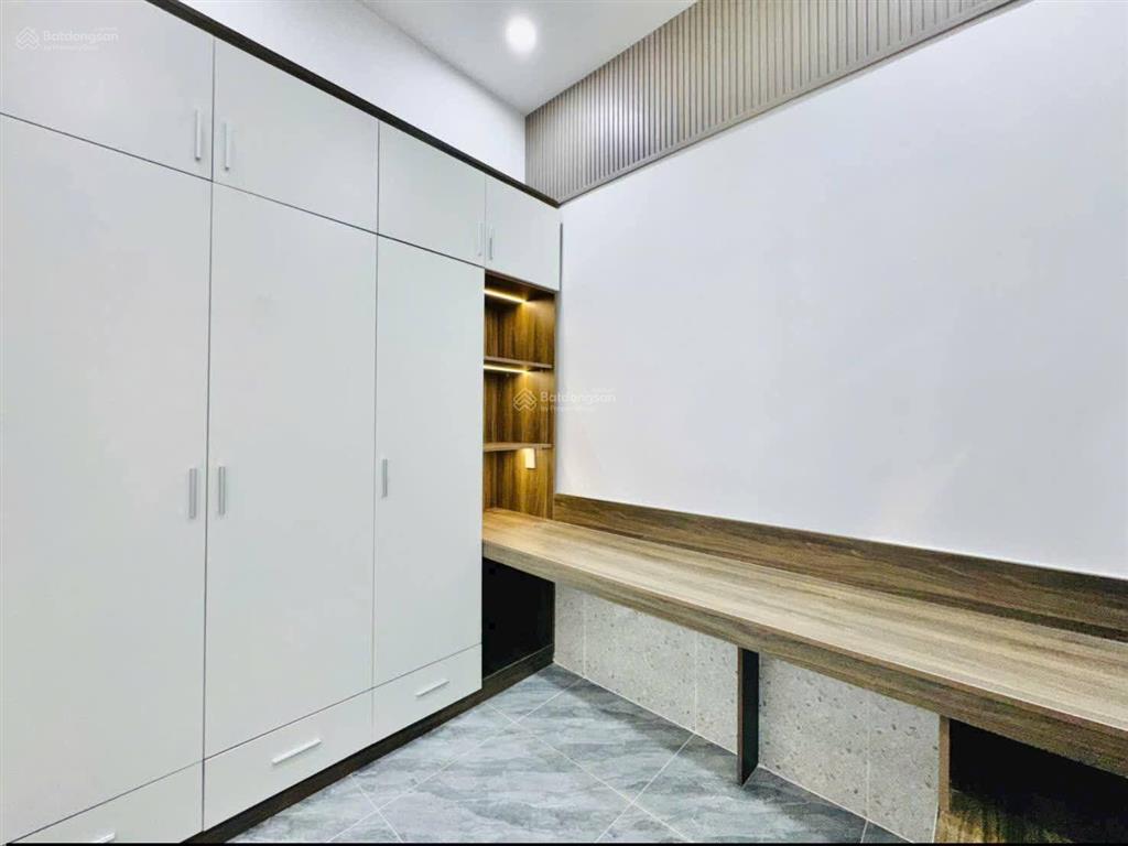 Chỉ 2tỷ780 nhà mới nguyễn văn nghi, gò vấp  3pn, 3wc full nội thất vào ở ngay