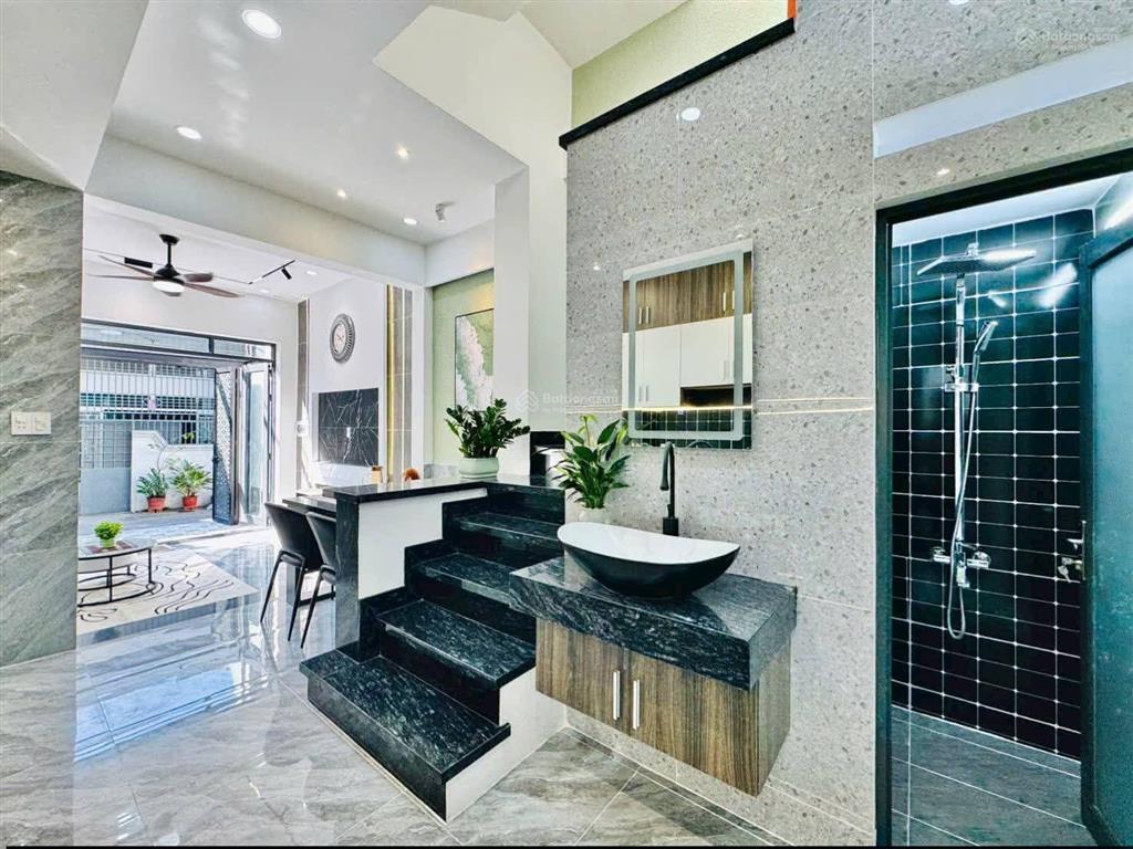 Chỉ 2tỷ780 nhà mới nguyễn văn nghi, gò vấp  3pn, 3wc full nội thất vào ở ngay