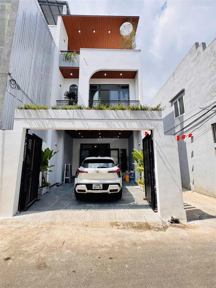 Nhà bình thạnh phan văn trị. dt 74.5m2 hẻm xe hơi. sổ hồng riêng