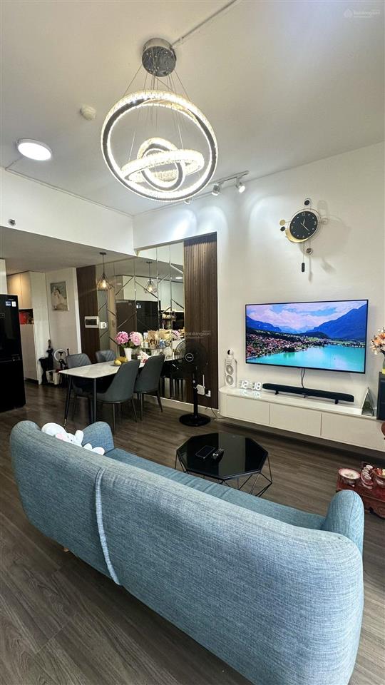 Bán 1 căn view quận 1 giá 2 tỷ 900 triệu gọi em 0706 334 *** tú