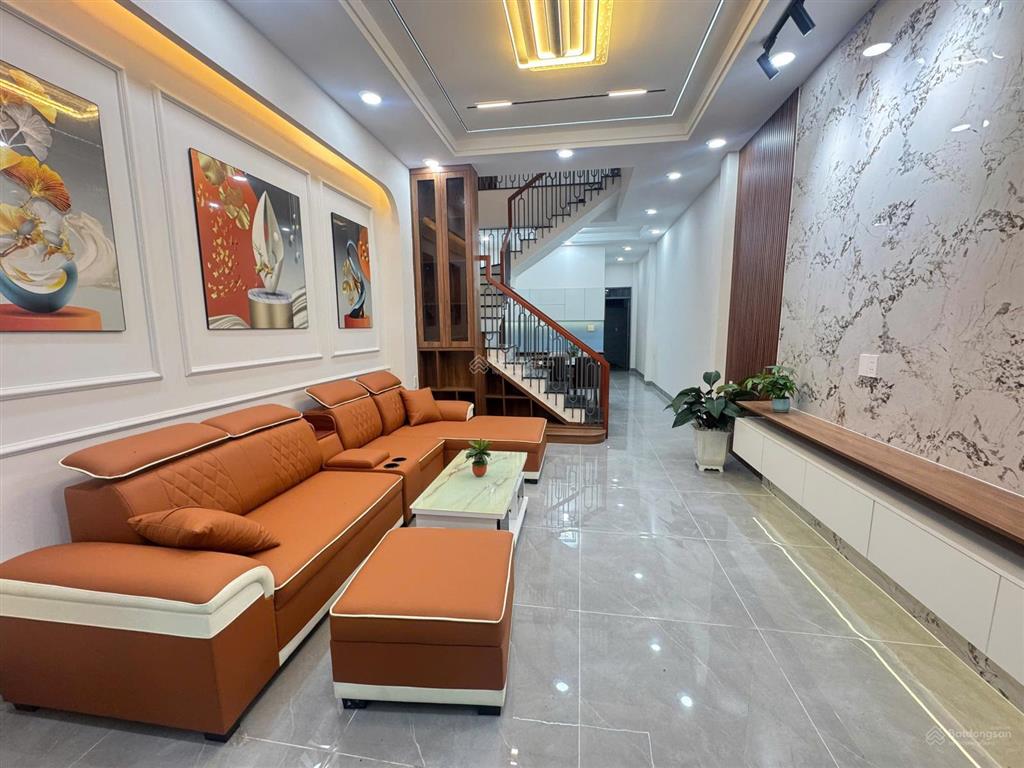 Bán nhà kdc mỹ hạnh hoàng gia, đức hòa | nhà đẹp 4pn, có sân ô tô, giá chỉ 3 tỷ 150