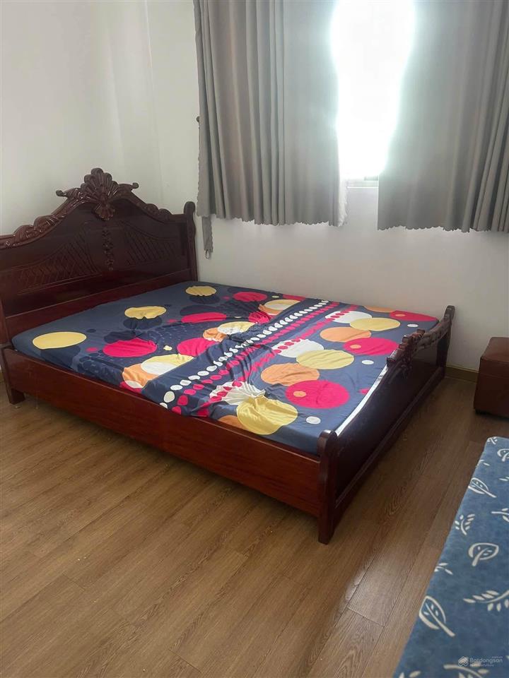 Chính chủ bán căn góc 2pn, view nội khu, sổ hồng riêng khu ruby, celadon city