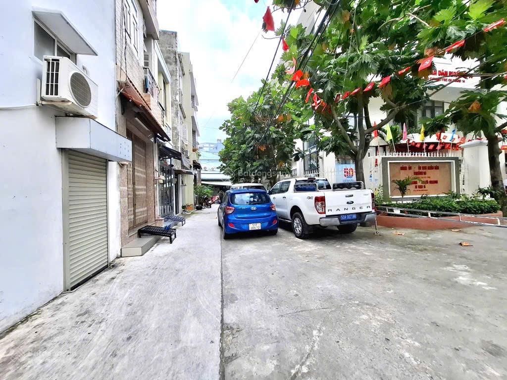 Nhà mới ở ngay tân hoà đông  hẻm xe hơi  btct 2 tầng nhỉnh 3 tỷ