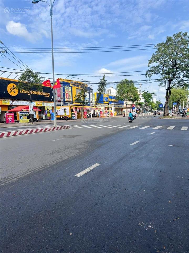 Bán đất tặng nhà cấp 4 đang cho thuê kinh doanh mặt tiền đường lê hồng phong