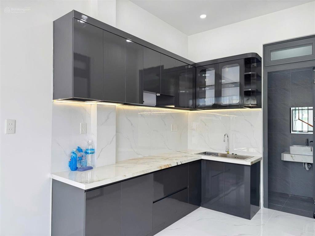 Nhà mới 2 tầng vĩnh trung tây nha trang