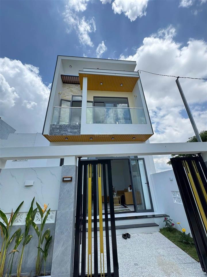 Nhà mới 2 tầng vĩnh trung tây nha trang