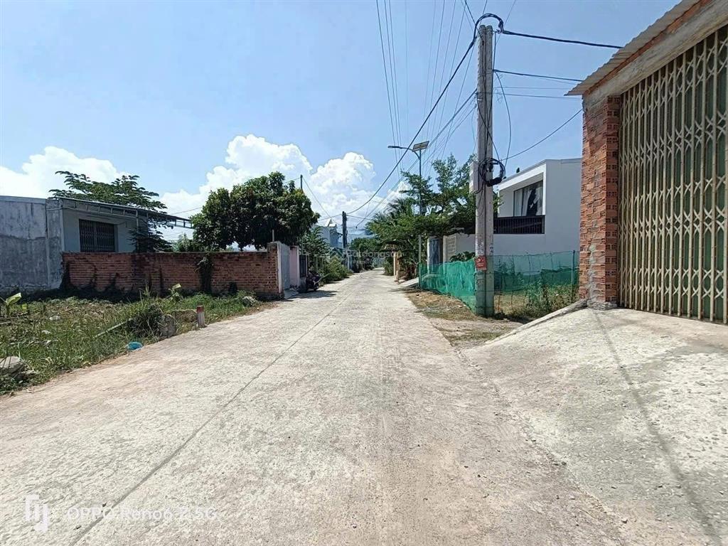 Cần bán lô đất mặt tiền mẫu 7 diên phú, diên khánh