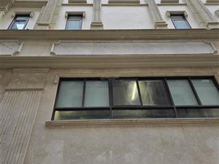 Bán nhà riêng đường nguyễn hoàng, nam từ liêm ô tô tránh 83m, mt 7m, 6 tầng giá 33 tỷ 5