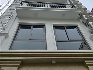 Bán gấp nhà ccmn phố yên hòa, cầu giấy 15pkk, 68m, 7 tầng giá 17 tỷ 5