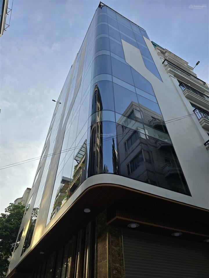 Hiếm nhà riêng 3 mặt thoáng, 3 vỉa hè, 95m2, 7 tầng thang máy giá 24 tỷ 9