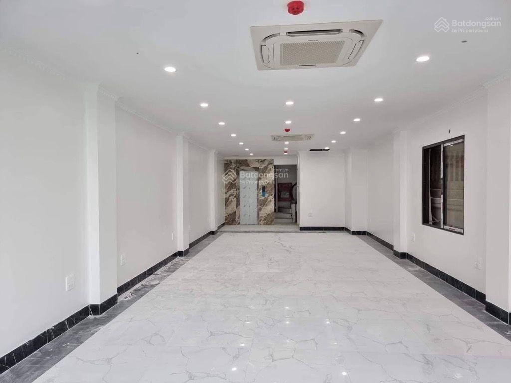 Bán tòa nhà hồ tùng mậu, cầu giấy lô góc 8 tầng, thang máy, container đỗ cửa 78m, 8 tầng giá 39 tỷ