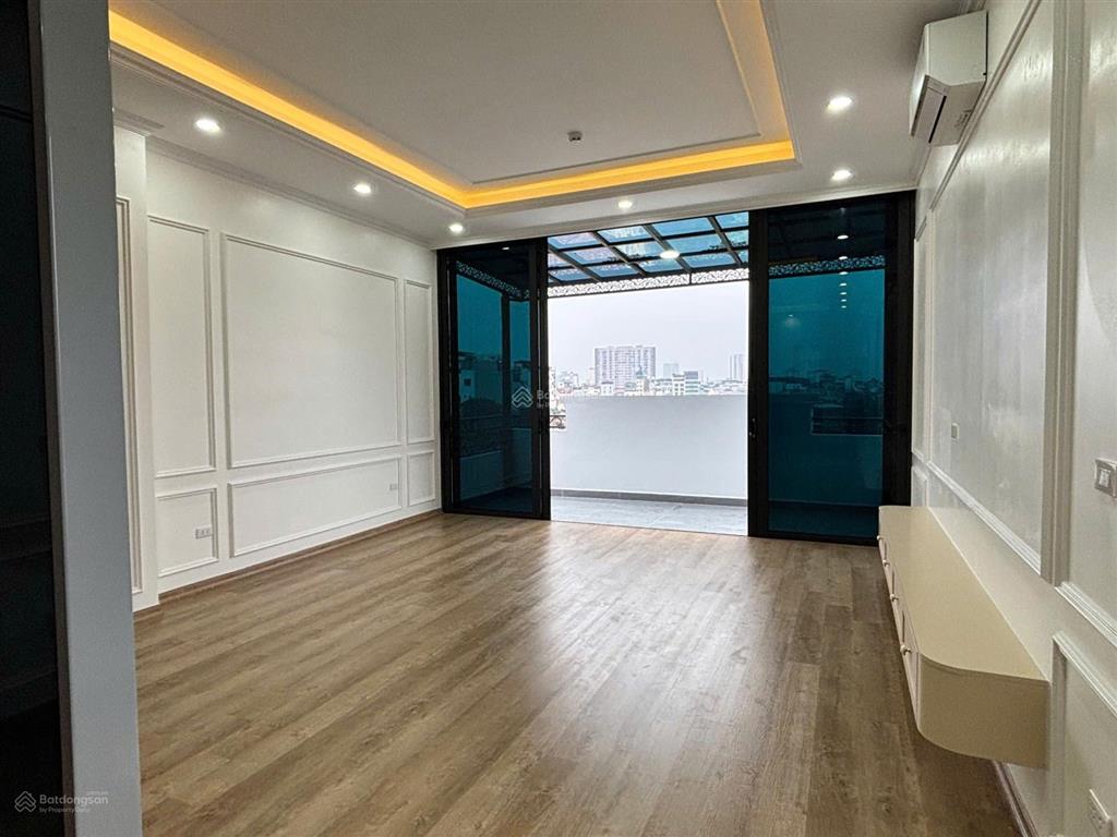 Bán tòa nhà hồ tùng mậu, cầu giấy lô góc 8 tầng, thang máy, container đỗ cửa 78m, 8 tầng giá 39 tỷ