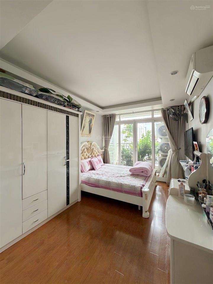 Hot! bán chcc a2 nguyễn cơ thạch, nam từ liêm lô góc 82m2, 2n, 2wc giá 6 tỷ