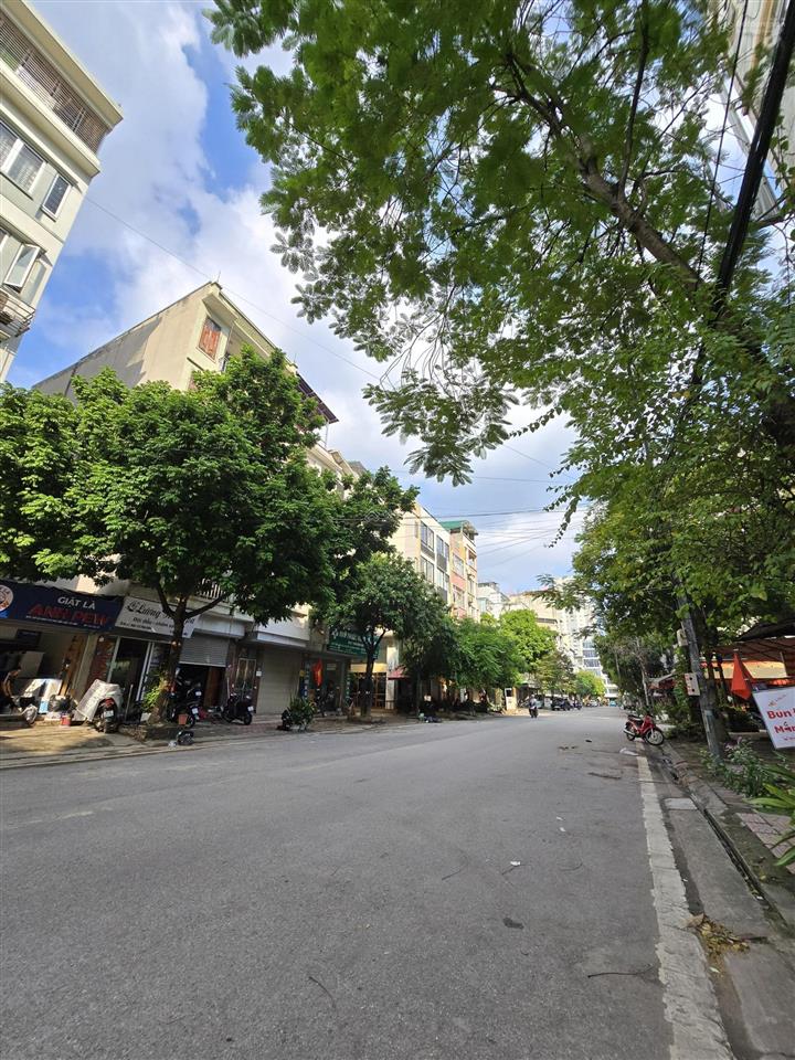 Bán nhà phú diễn, bắc từ liêm phân lô, ô tô tránh, vỉa hè 101m2, mt 6m, giá 29 tỷ 6.