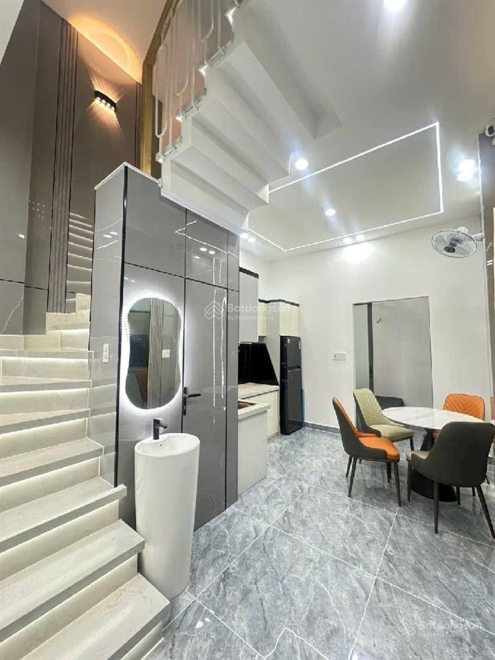 Nhà đẹp hẻm xe tải thông  nguyễn duy cung gò vấp kế trường học  giá 5.56 tỷ