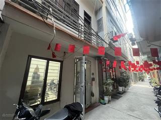 Bán nhà riêng tại ngõ 565, nguyễn trãi, 6,8 tỷ, 24m2, 3pn, 3wc