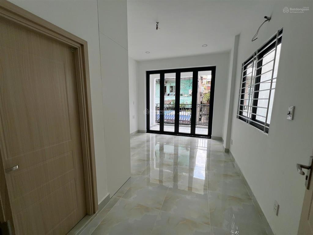 Cho thuê nguyên căn kinh doanh quận 3